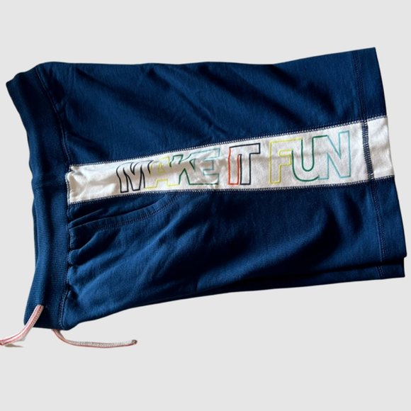 United Colors of Benetton Bermuda Cotton Shorts Blue & White, NWOT- 8-9 year old - Picture 4 of 6